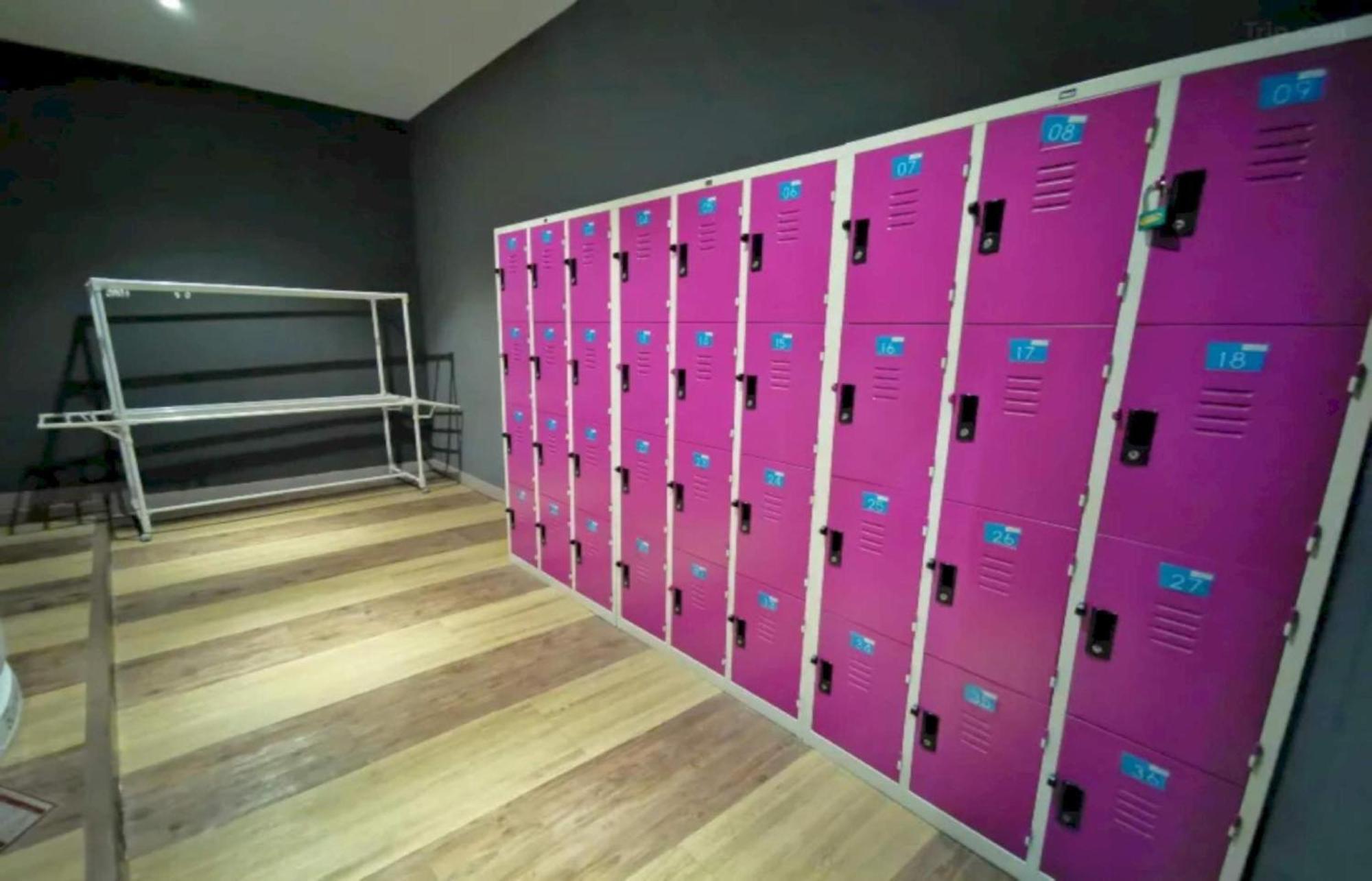 Capital O 75451 Podstel Hostel กรุงเทพมหานคร ภายนอก รูปภาพ