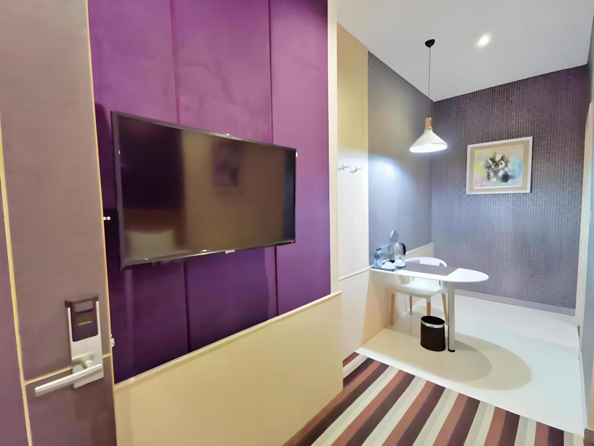 Capital O 75451 Podstel Hostel กรุงเทพมหานคร ภายนอก รูปภาพ